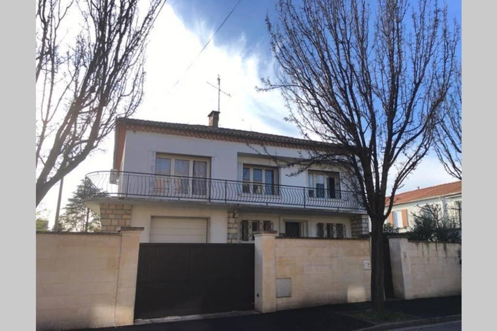 Maison Familiale A Nîmes Eksteriør bilde